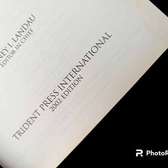 Websters Collegiate Dictionary International Encyclopedic Ed Hardcover School - Picture 2 of 4